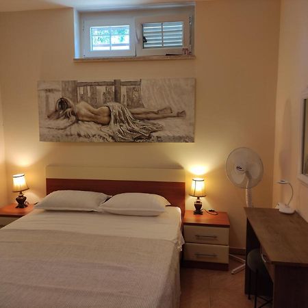 Nice-Comfort-Lux Apartment 95M2 Near The Beach Medulin Exterior foto