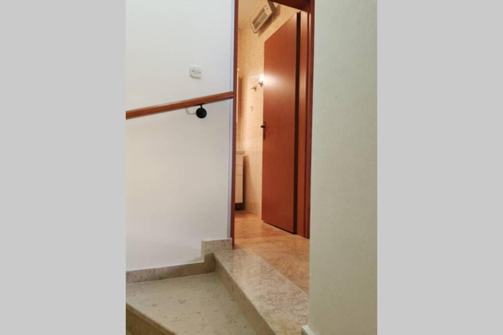 Nice-Comfort-Lux Apartment 95M2 Near The Beach Medulin Exterior foto