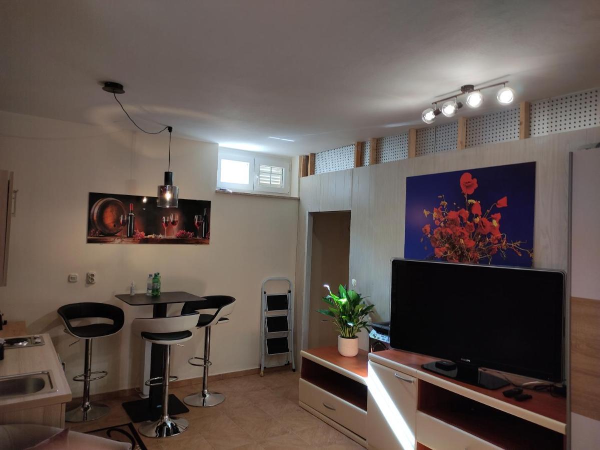 Nice-Comfort-Lux Apartment 95M2 Near The Beach Medulin Exterior foto
